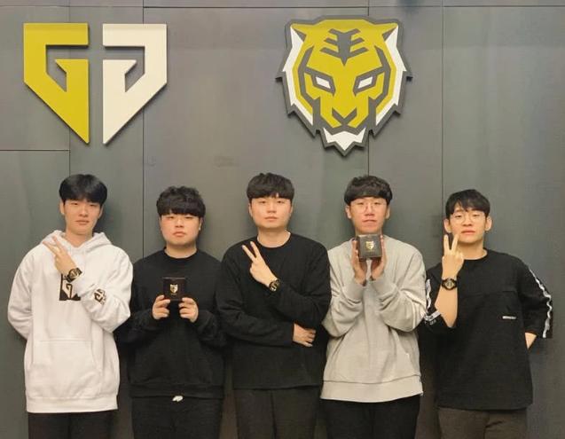 以7比5先 以7比5先