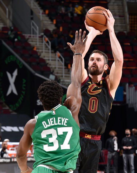 在权衡多方 在权衡多方