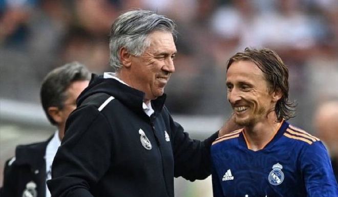 到二点身位 到二点身位